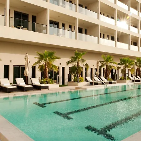 Staybridge Suites Yas Island Abu Dhabi By Ihg-2